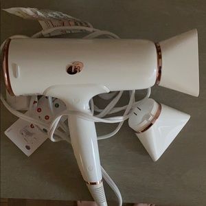 T3 hairdryer!